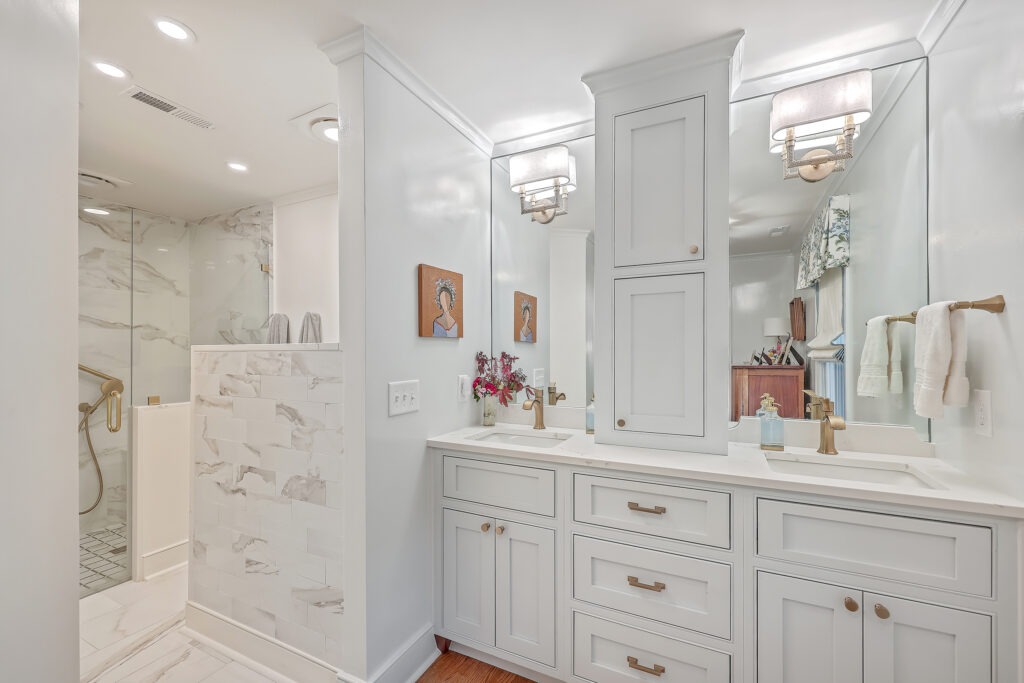 Greenview Lane | Primary Bathroom Renovation